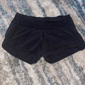 Black Lululemon speed up shorts length-2.5